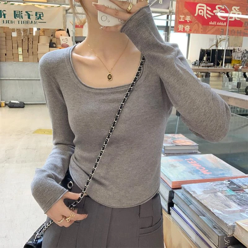 方领打底衫女秋冬2025新款复古修身针织衫毛衣小香风内搭长袖上衣
