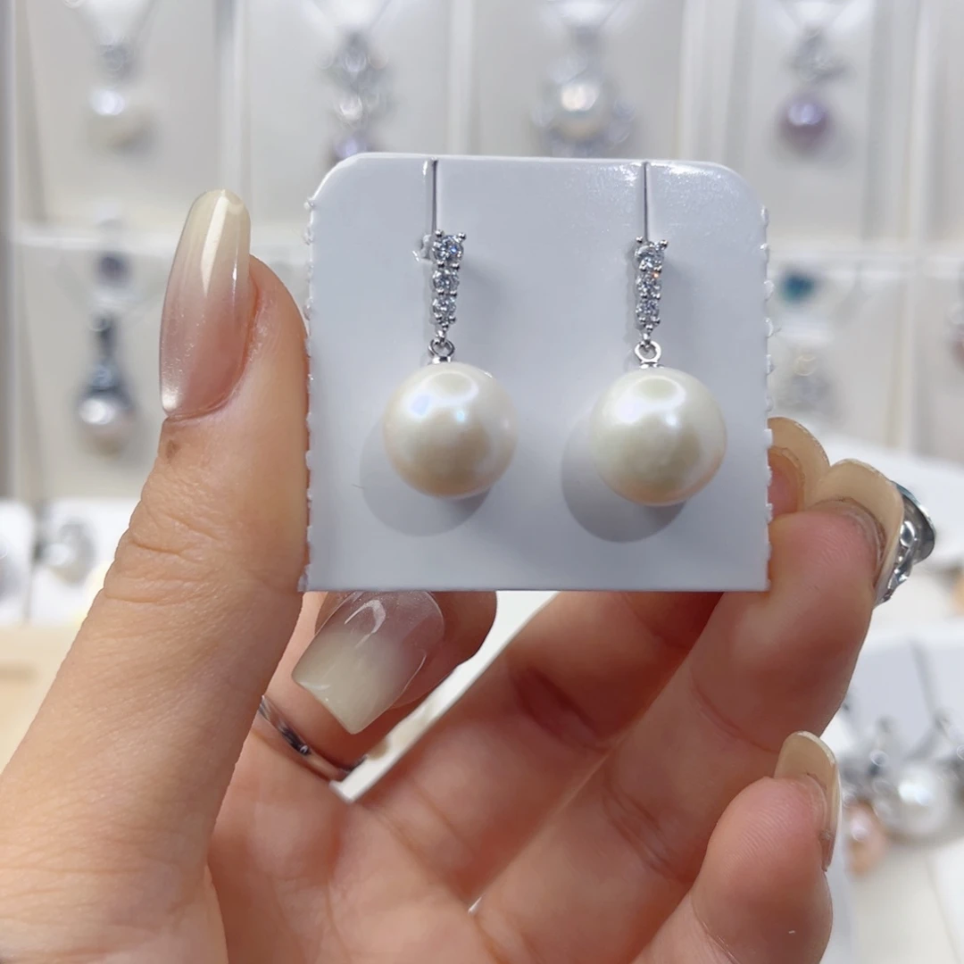 银S925镶嵌淡水珍珠耳饰