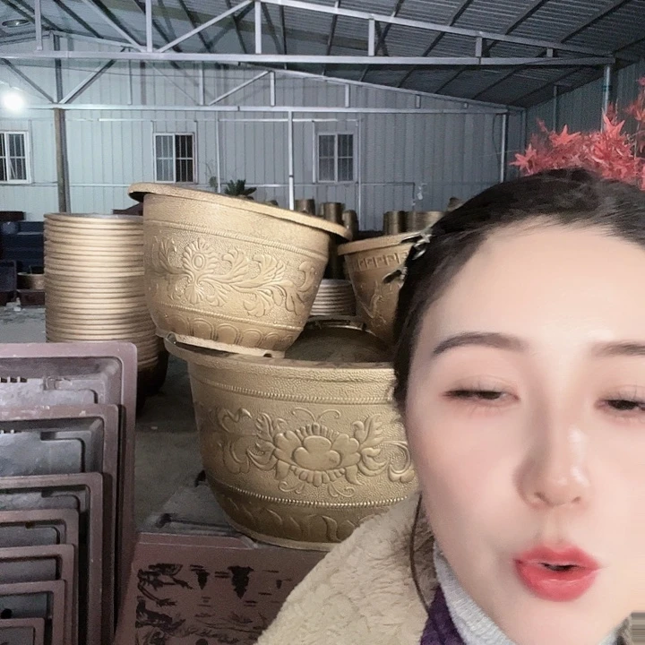 圆50口径三个花盆