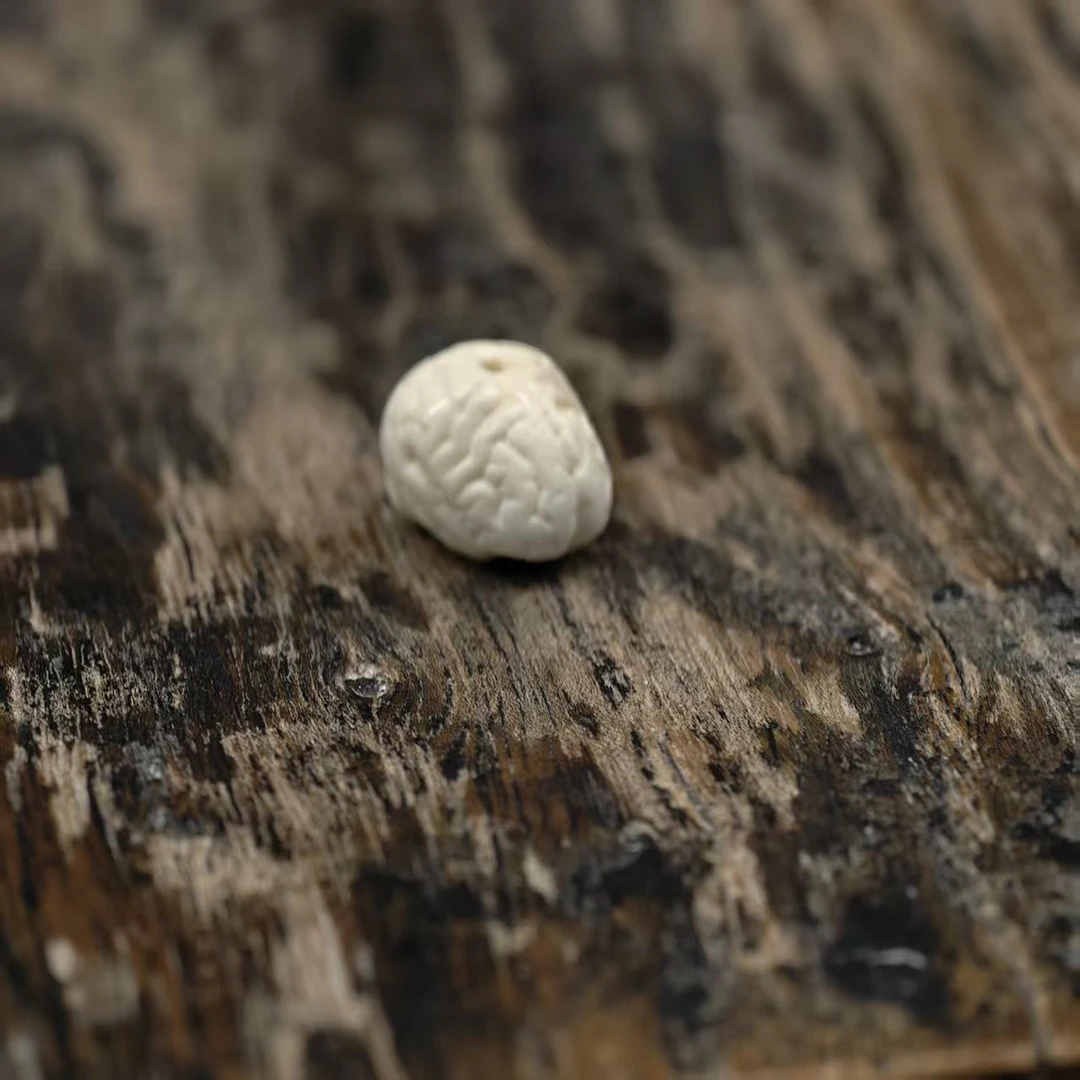 T306【脑子】精品猛犸象牙15*12MM左右文玩顶珠精工简约配珠配饰