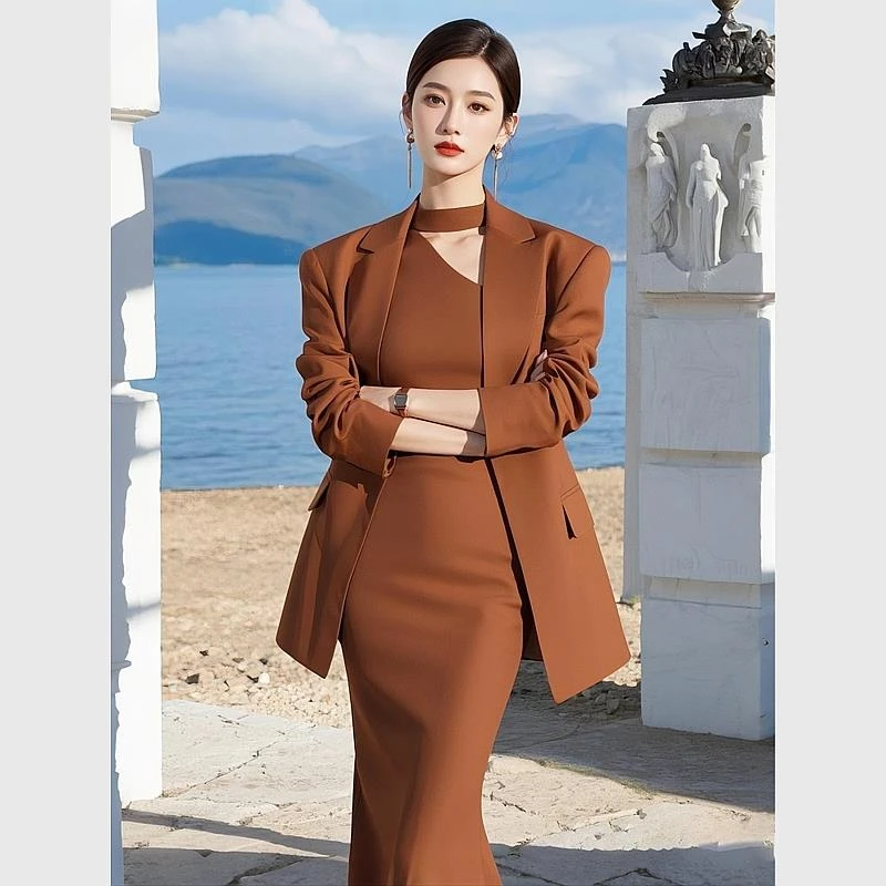 2025超火高级感又a又飒小香风独特漂亮焦糖色西装外套连衣裙套装