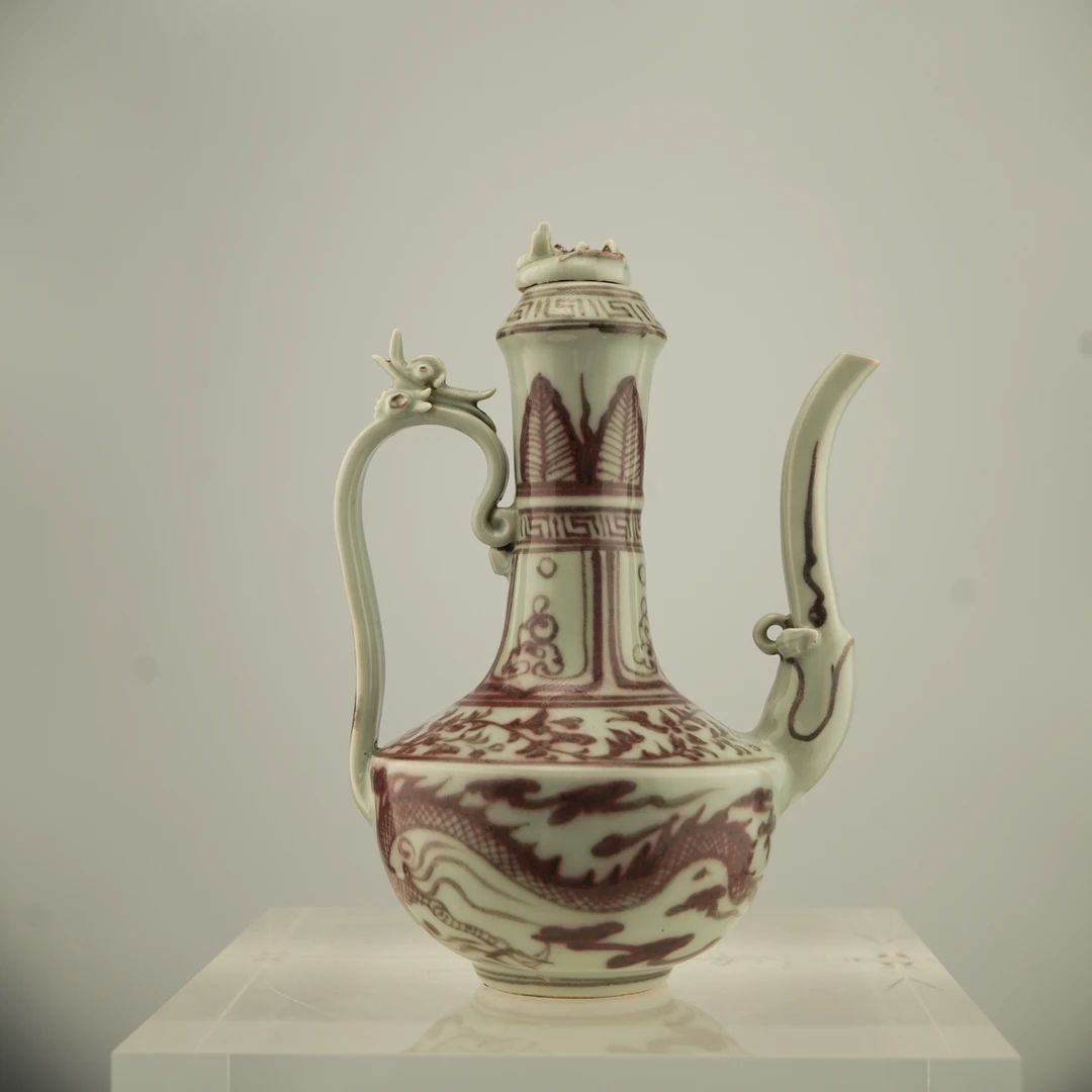 釉里红 龙纹执壶