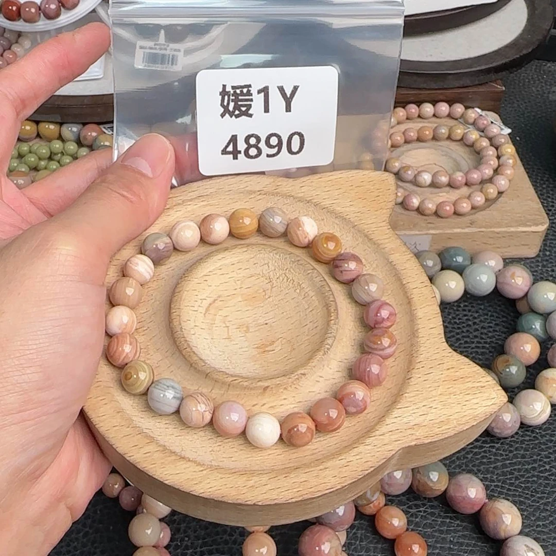【闪购商品】未镶嵌手链石英质玉一****神