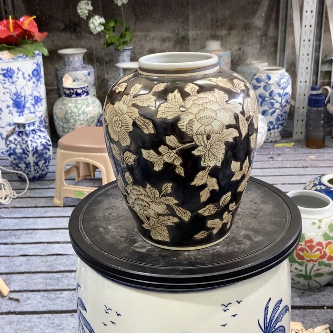 摆件花瓶手绘釉下彩