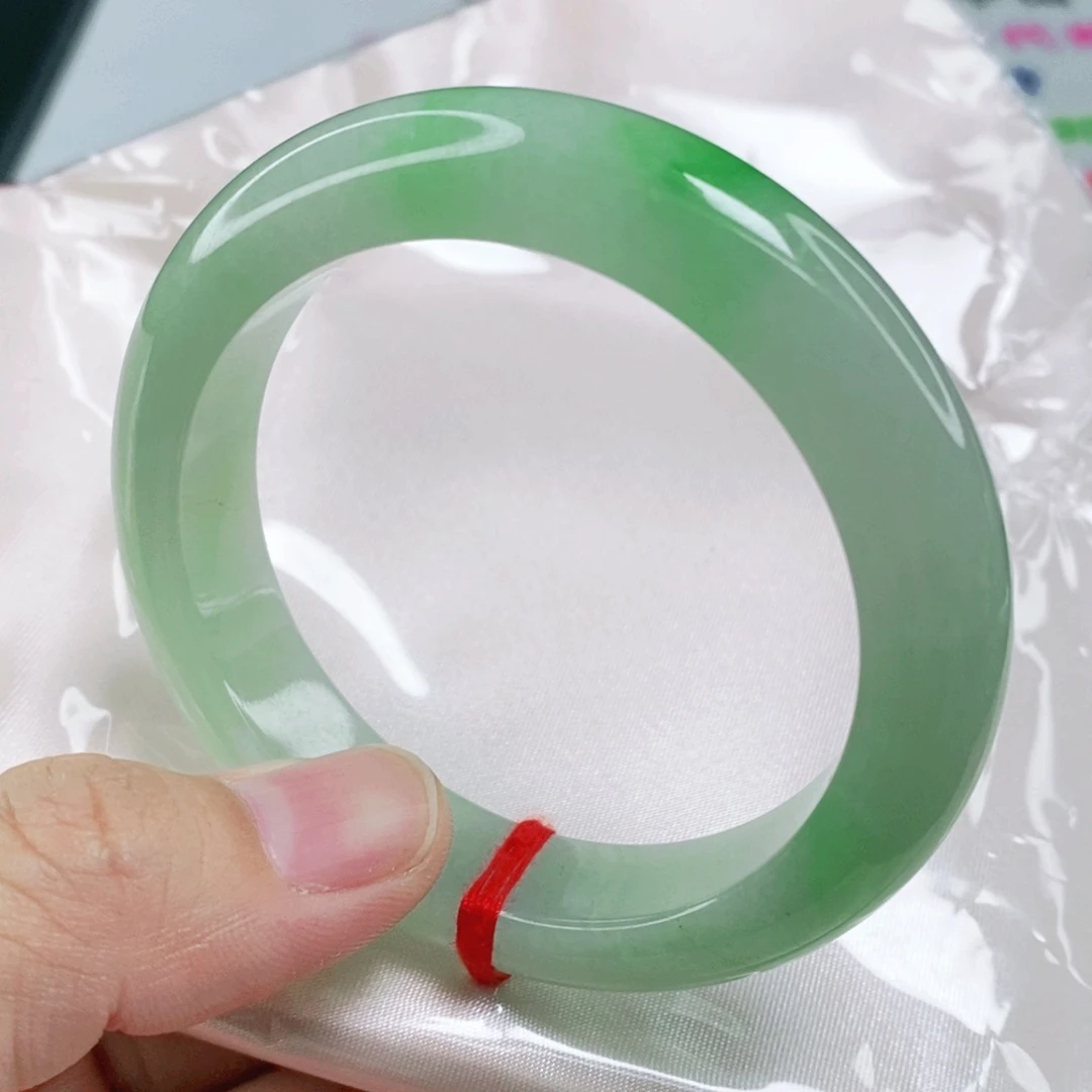 未镶嵌手镯翡翠有**紫53.5圈口