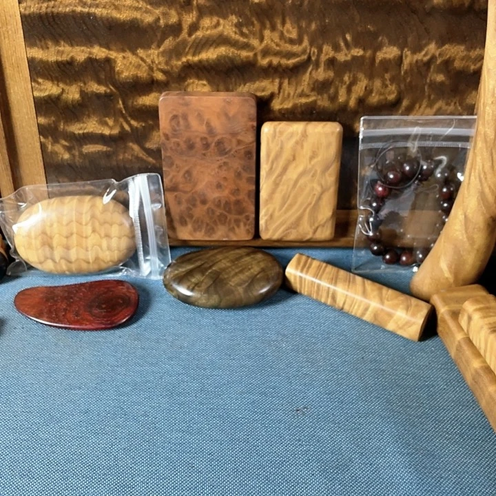 【闪购商品】飞*金丝楠阴沉木无事牌