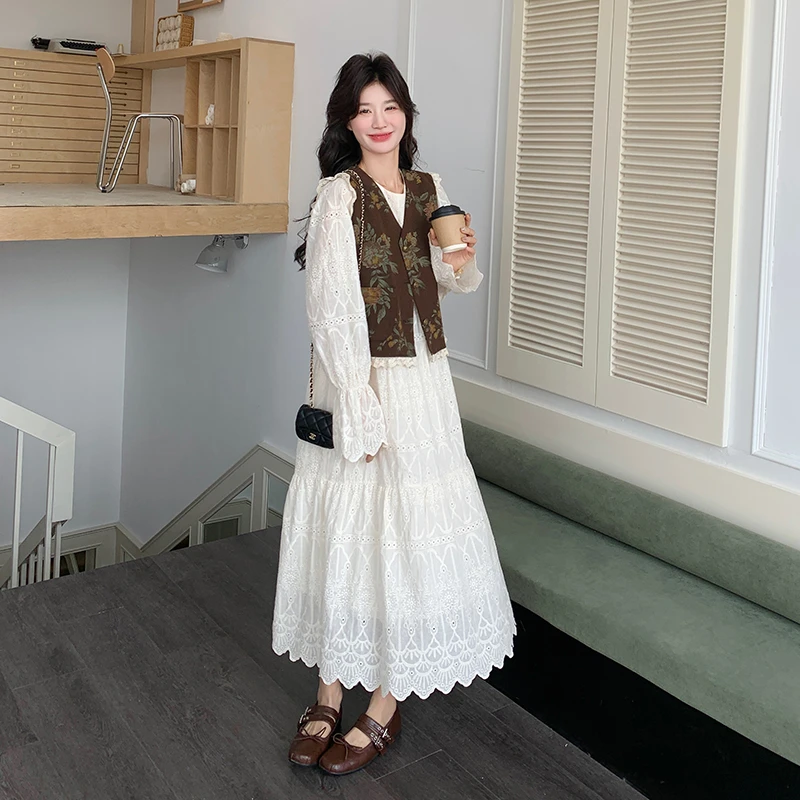 法式森系复古提花马甲连衣裙套装女春季新款温柔风蕾丝长裙两件套