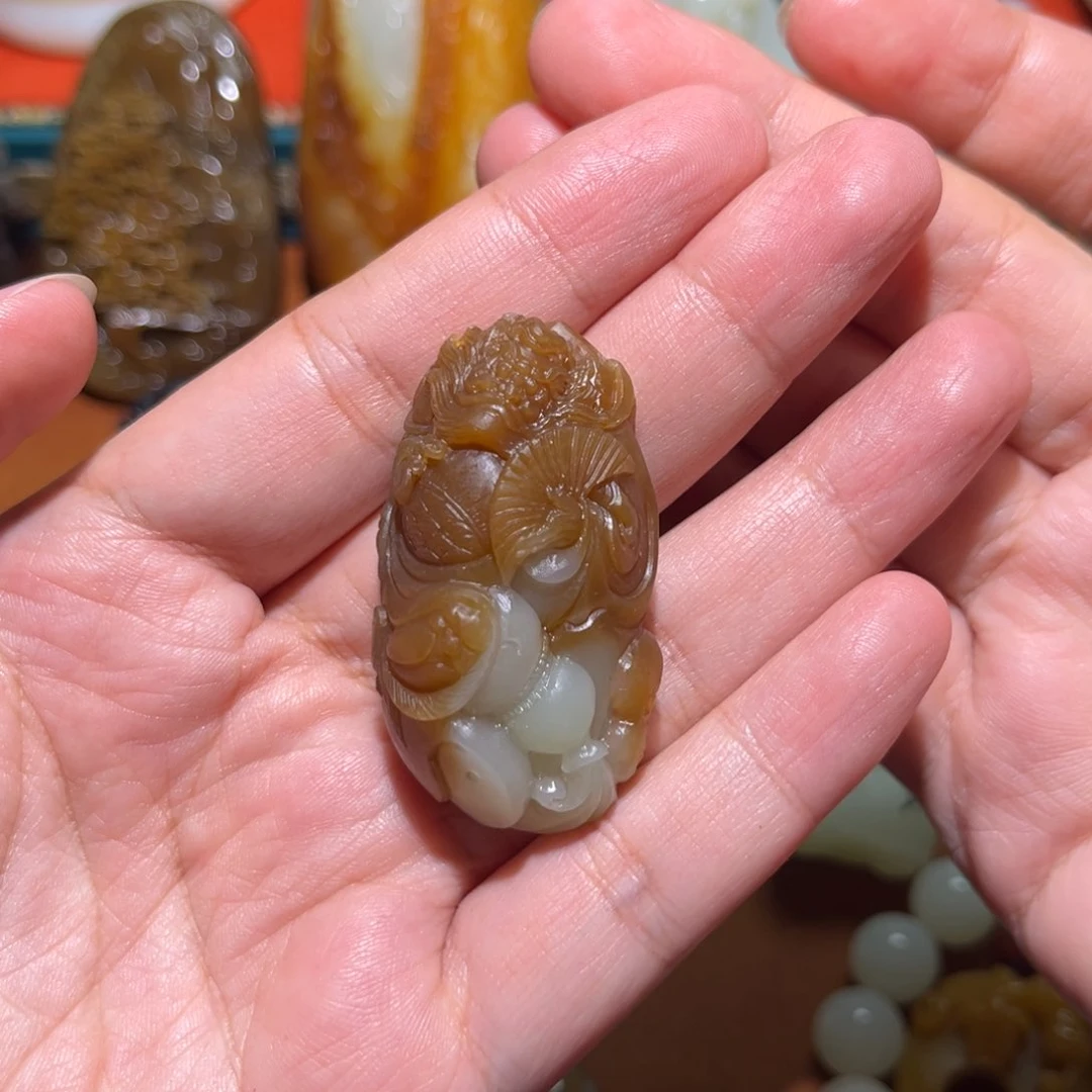未镶嵌和田玉把件叮*铃定制