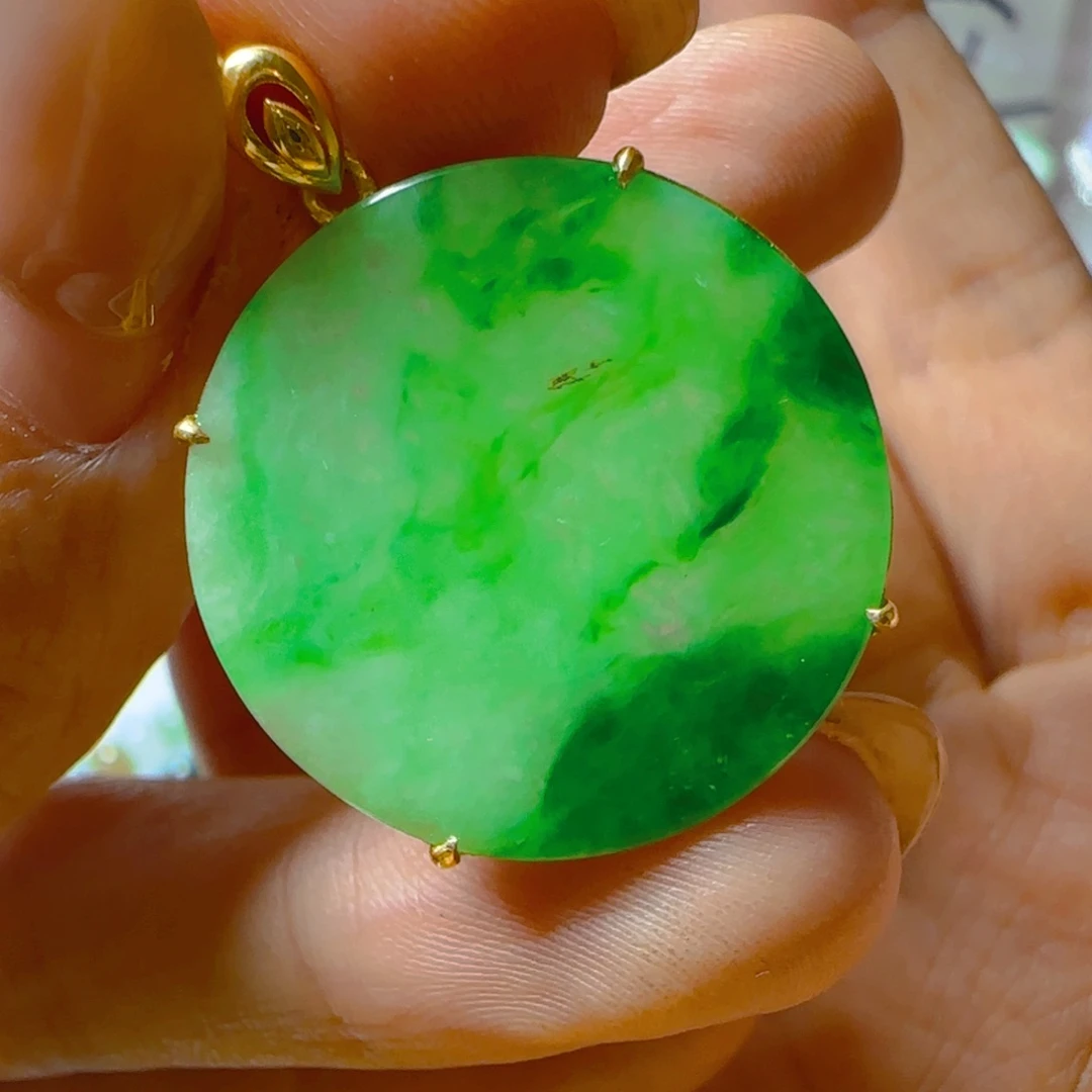 翡翠18K金镶嵌颈饰翡翠1680