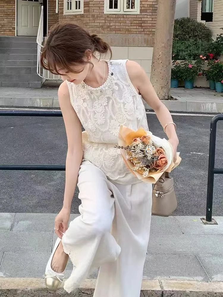Y998526-Y法式原麻色蕾丝无袖上衣阔腿裤套装女高级感气质两件套