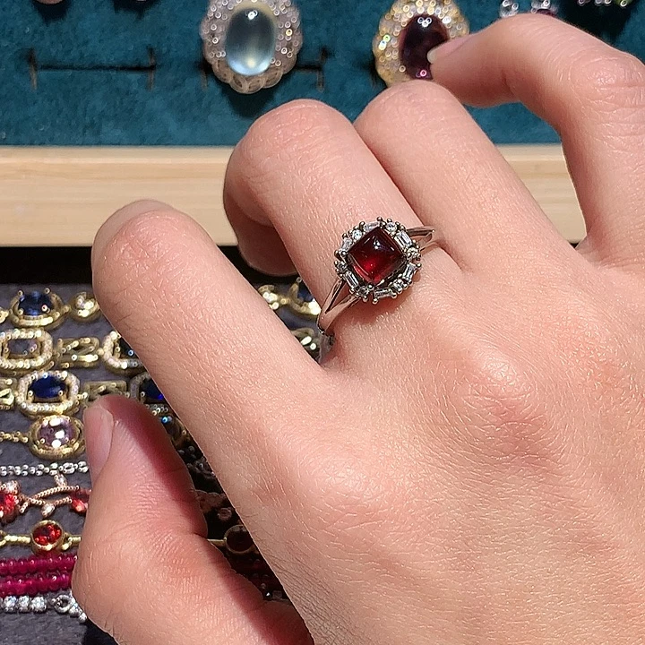 戒指银S925镶嵌石榴石