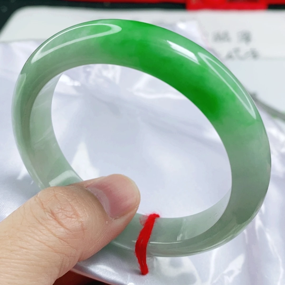 未镶嵌手镯翡翠54.6圈口毕业闭眼冲强推