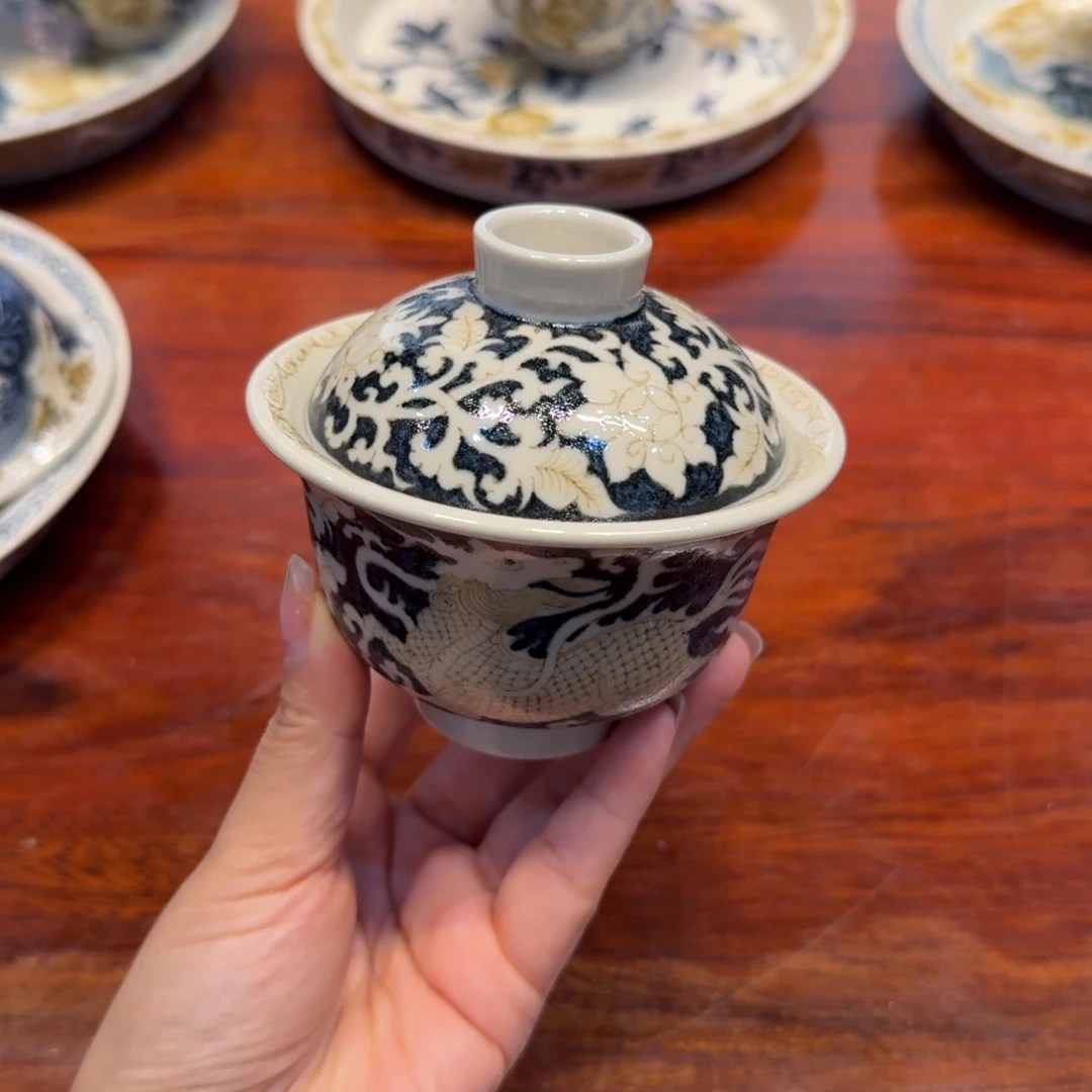 二号釉里金麒麟追凤盖碗
