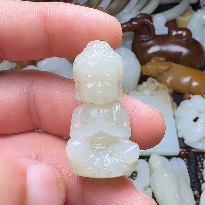 未镶嵌和田玉挂件