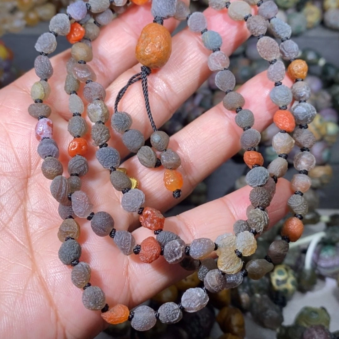 未镶嵌玛瑙/玉髓珠宝奇石