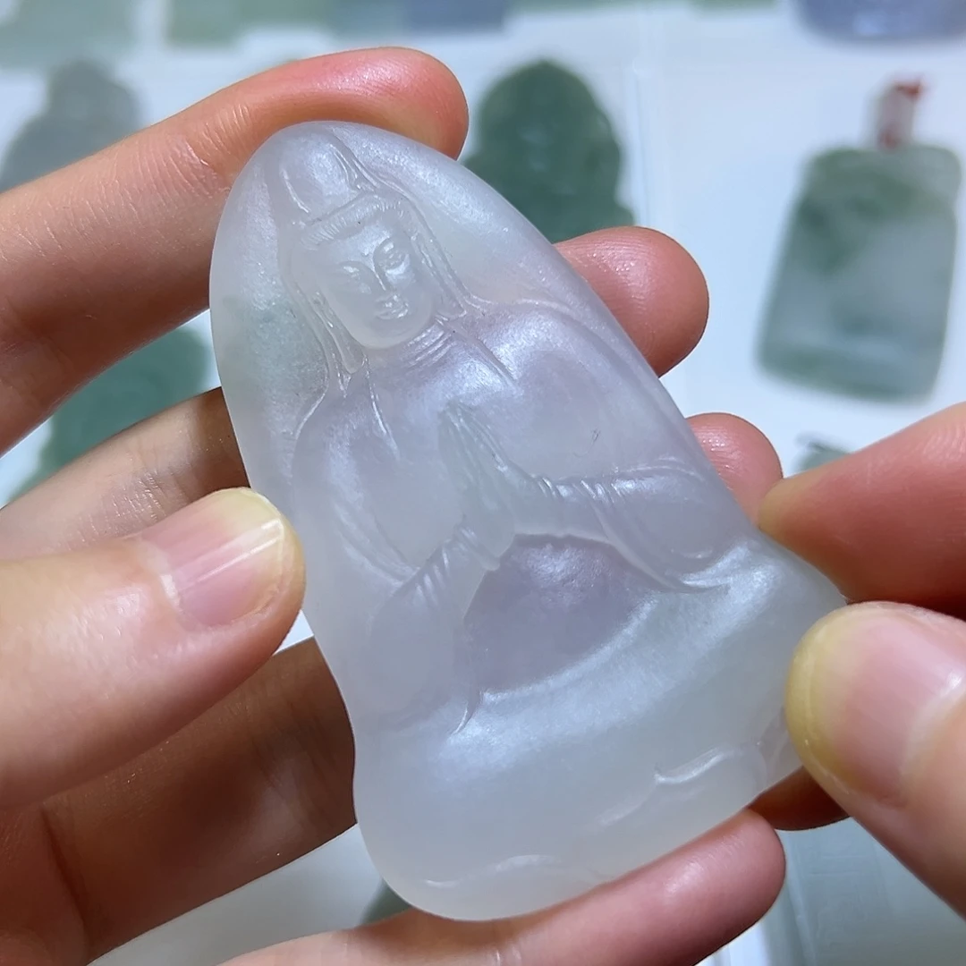 定制翡翠未镶嵌挂件
