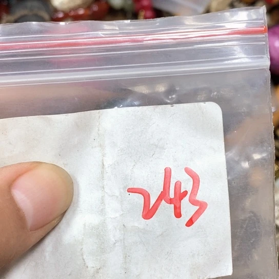 白***心吊坠滴血莲花菩提