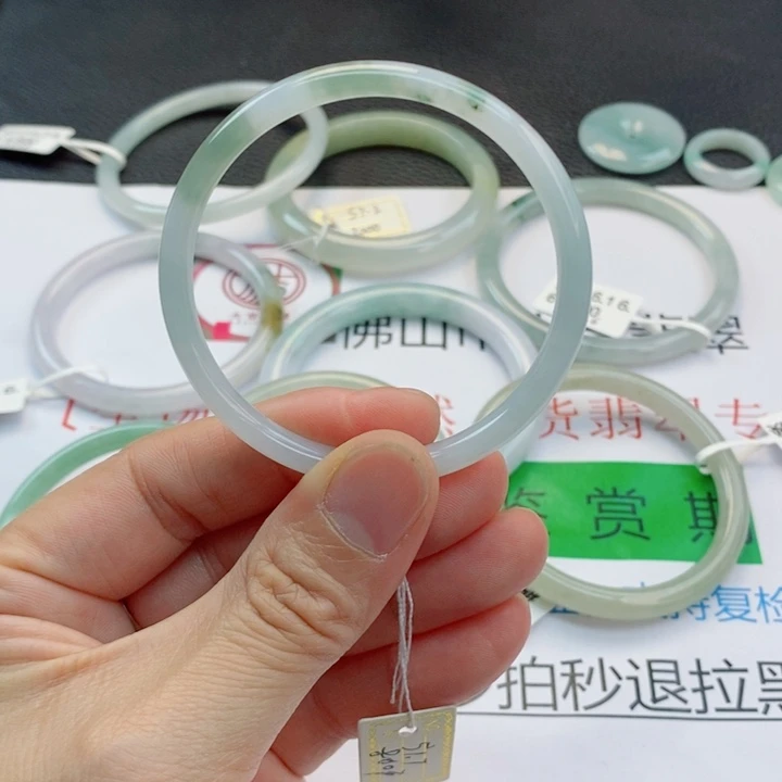 翡翠未镶嵌手镯小正圆手镯50-51圈口