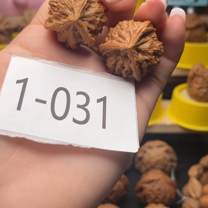 把件文玩核桃32奔1031