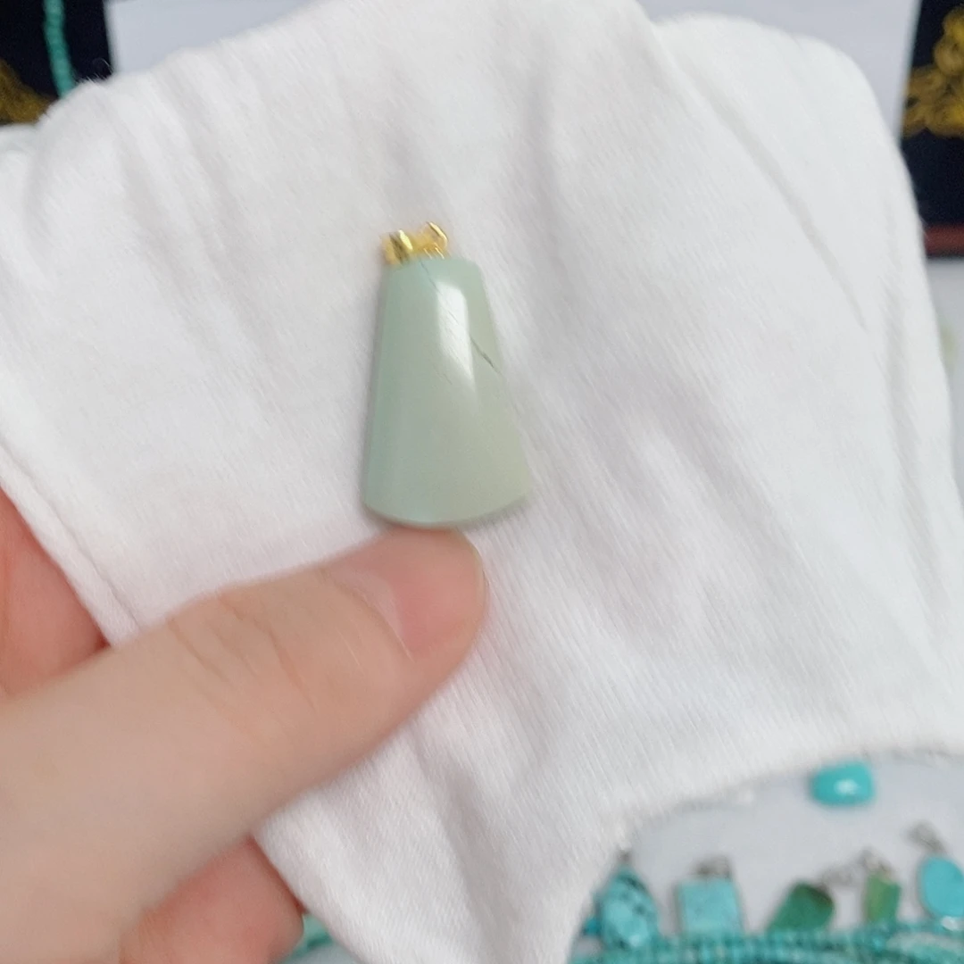 未镶嵌南红玛瑙珠宝奇石