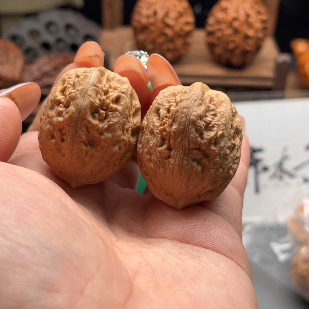 文玩核桃把件关东木子家楸大胖92