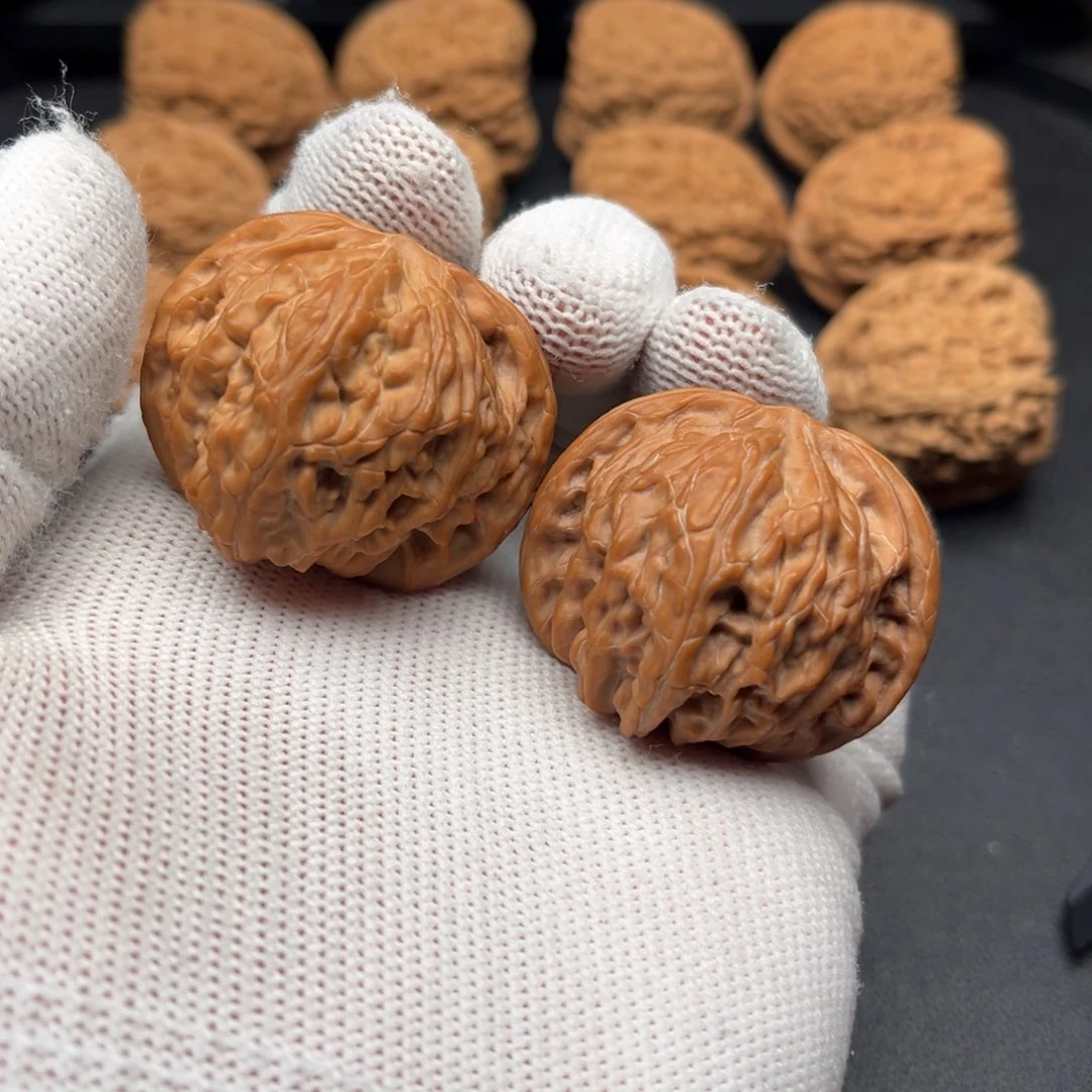 文玩核桃吊坠磨盘