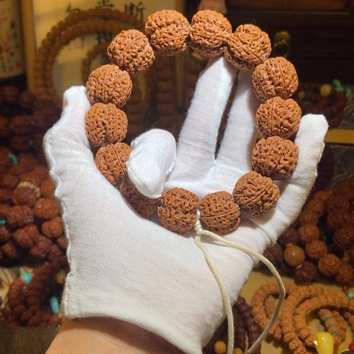 吊坠金刚菩提225原籽蜂王打底