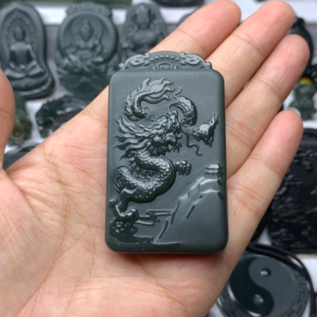【闪购商品】颈饰未镶嵌和田玉双面雕刻
