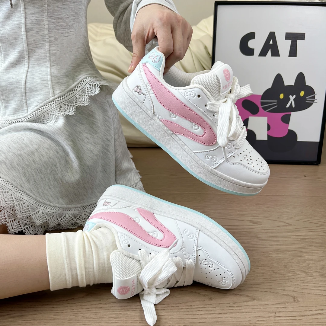 韩版原创白粉月可爱面包鞋女ins学生百搭休闲板鞋2025新款小白鞋