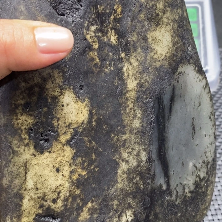 和田玉未镶嵌挂件逐**方