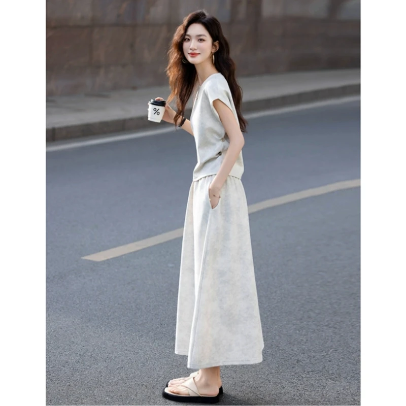 松弛感晕染印花套装女2025夏季新款圆领上衣松紧腰半裙两件套