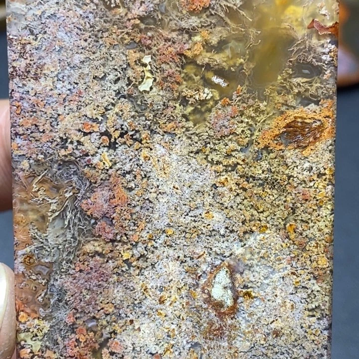 玛瑙/玉髓颈饰未镶嵌随**人