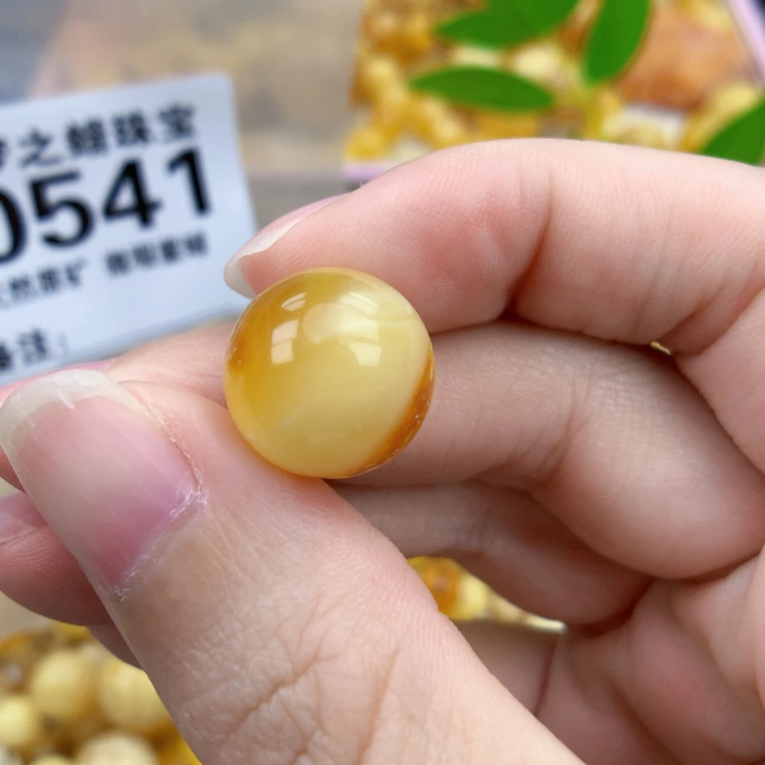 裸石琥珀未镶嵌14