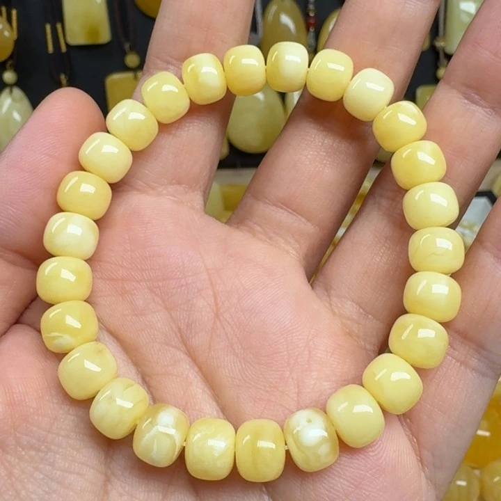 蜜蜡未镶嵌珠宝奇石