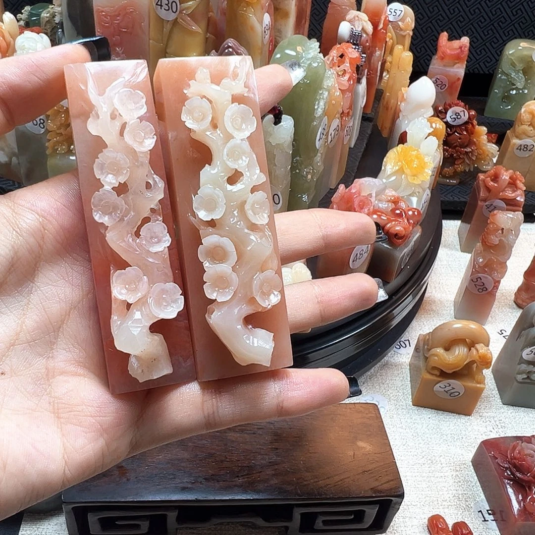 蔚***作寿山石印石寿山石雕刻