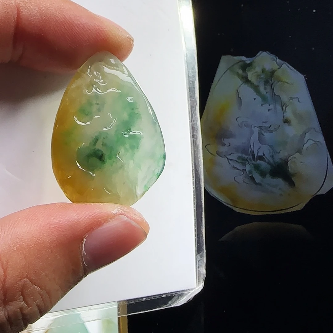定制翡翠未镶嵌翡翠