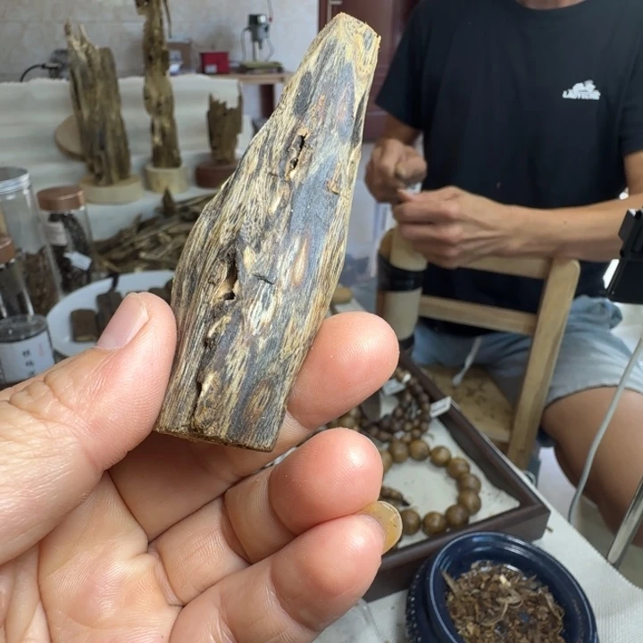 沉香碎屑沉香16克