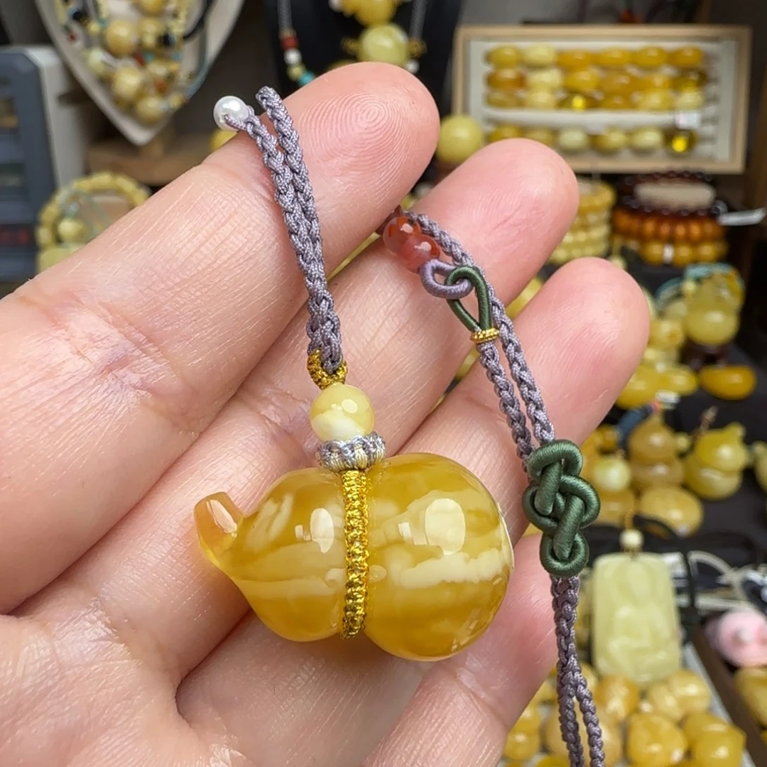 未镶嵌套链琥珀天然俄料金白妖花蜜蜡葫芦吊坠