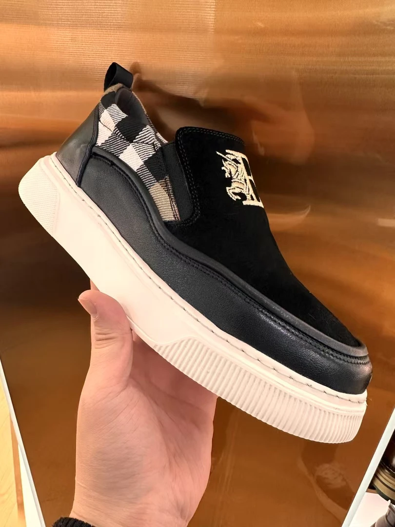 西藏包邮男生正品鞋子