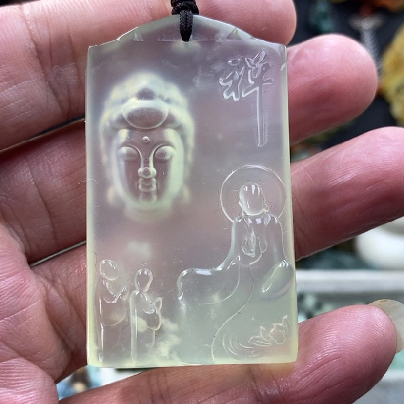 【闪购商品】未镶嵌蛇纹石玉吊坠