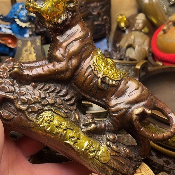 精美铜器批发档口