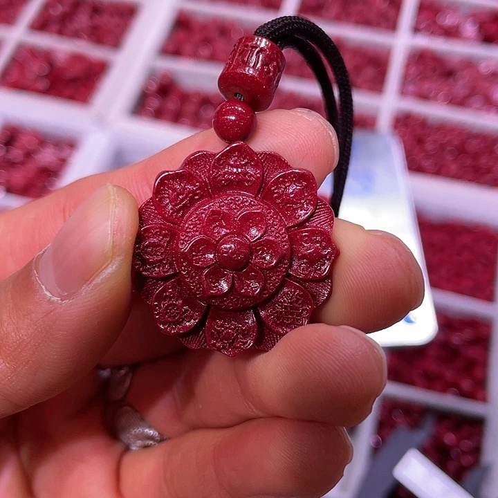 天然辰砂紫金砂3厘米八宝莲花吊坠