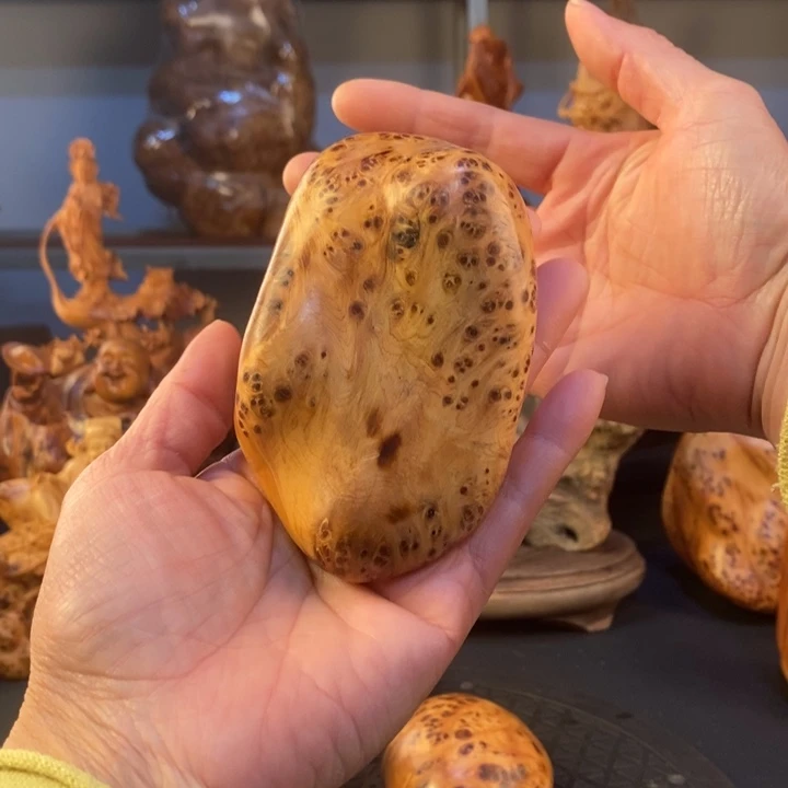 柏木（崖柏）阿*崖柏根雕