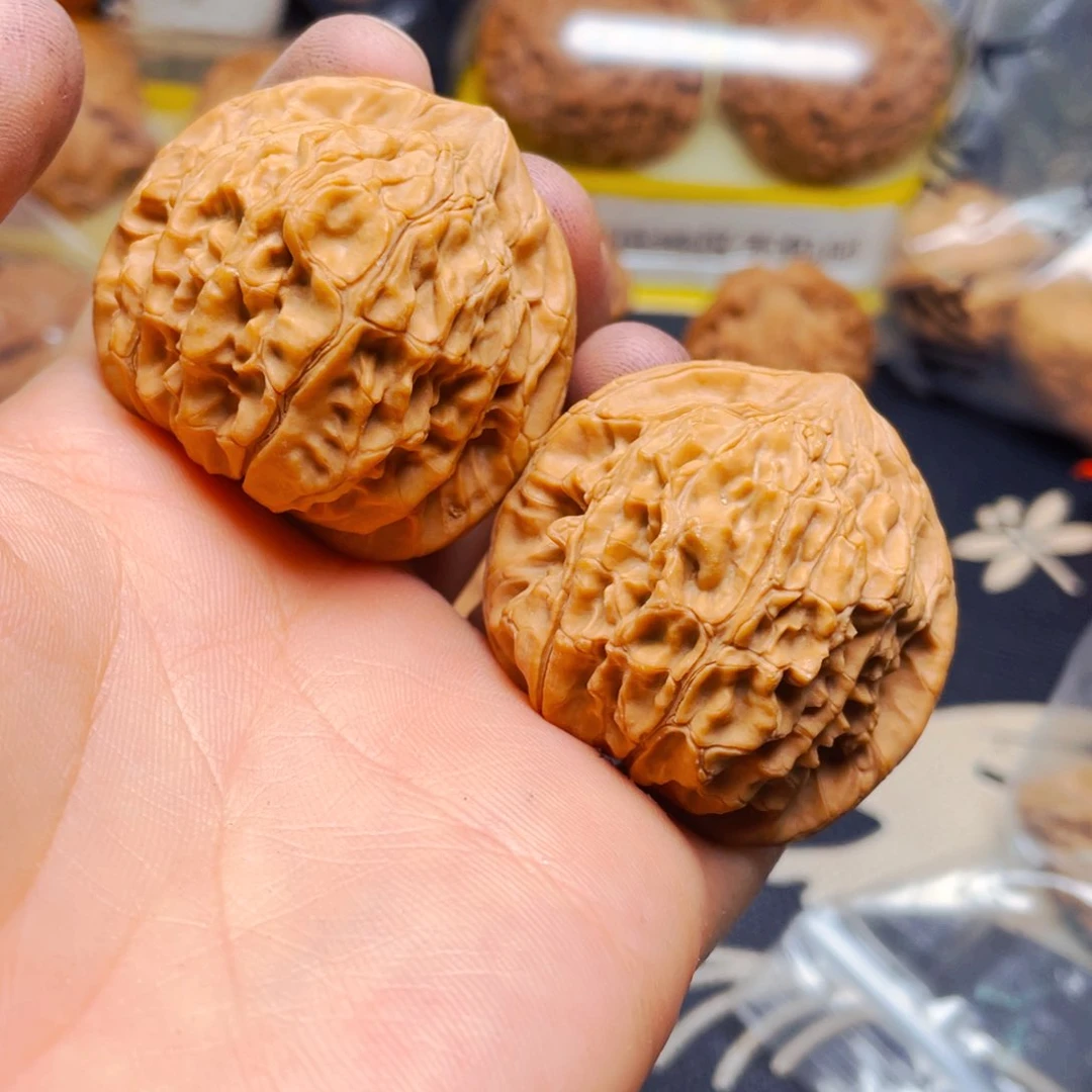 文玩核桃把件野生荷花