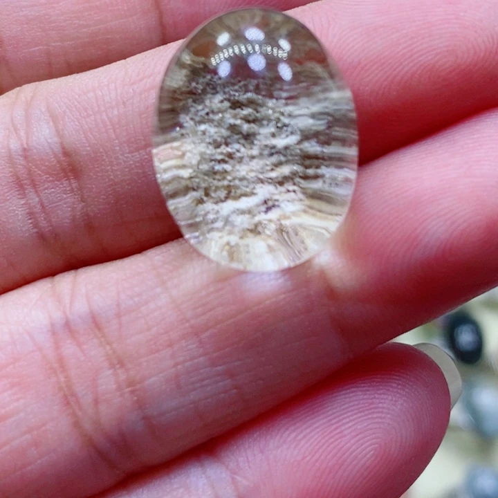未镶嵌颈饰水晶水晶