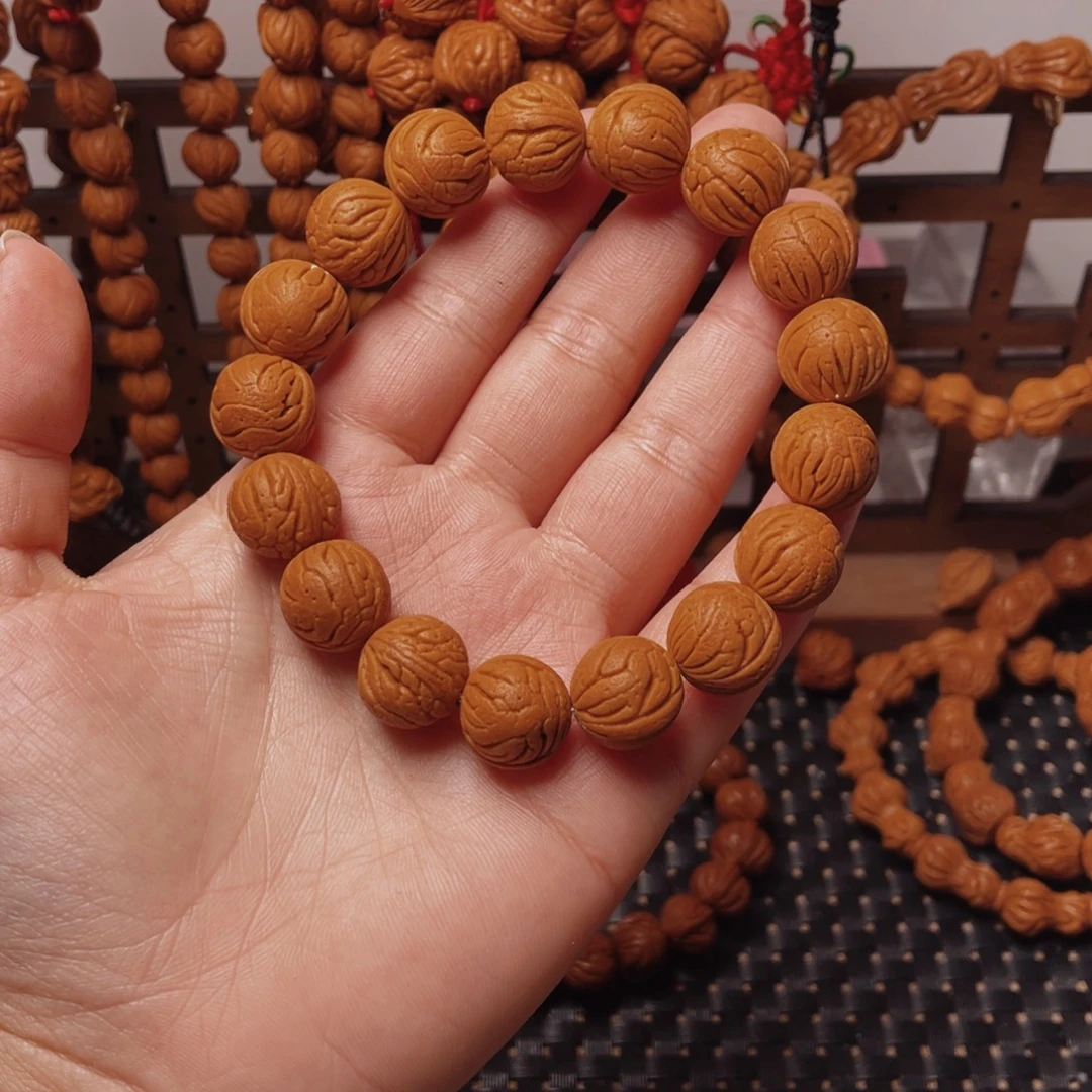 木质类龙纹桃枭手串