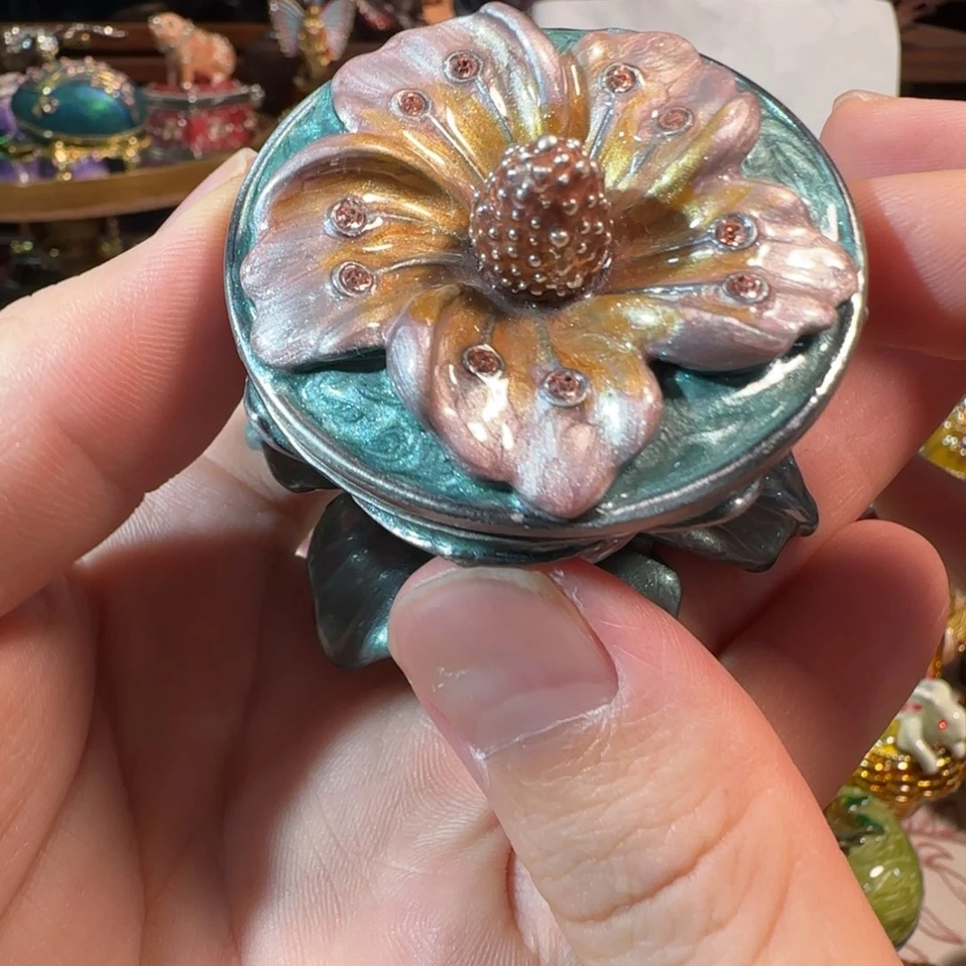 手工制品请勿吹毛求疵