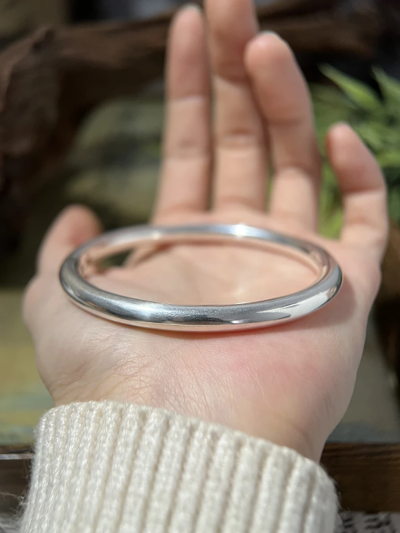 足银手镯 足银手镯光面