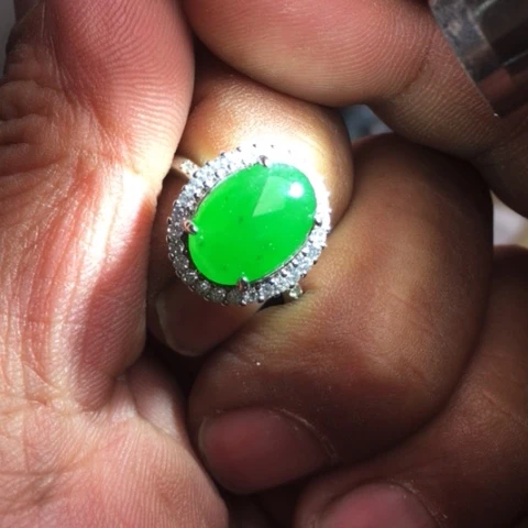 翡翠散珠天然翡翠