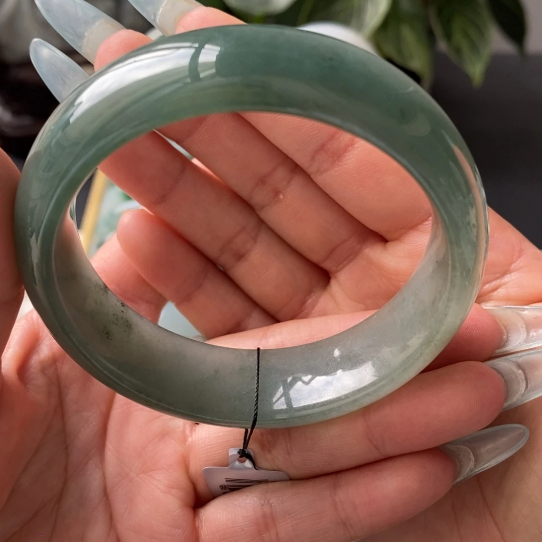 翡翠未镶嵌手镯天然